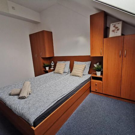 Hid Ifjusagi Szallo Hostel Dunaujvaros Luaran gambar