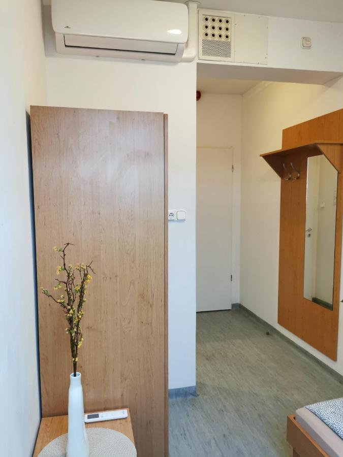 Hid Ifjusagi Szallo Hostel Dunaujvaros Luaran gambar