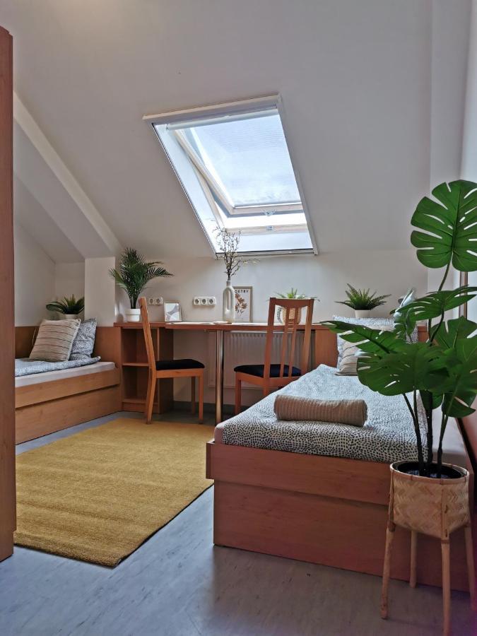 Hid Ifjusagi Szallo Hostel Dunaujvaros Luaran gambar
