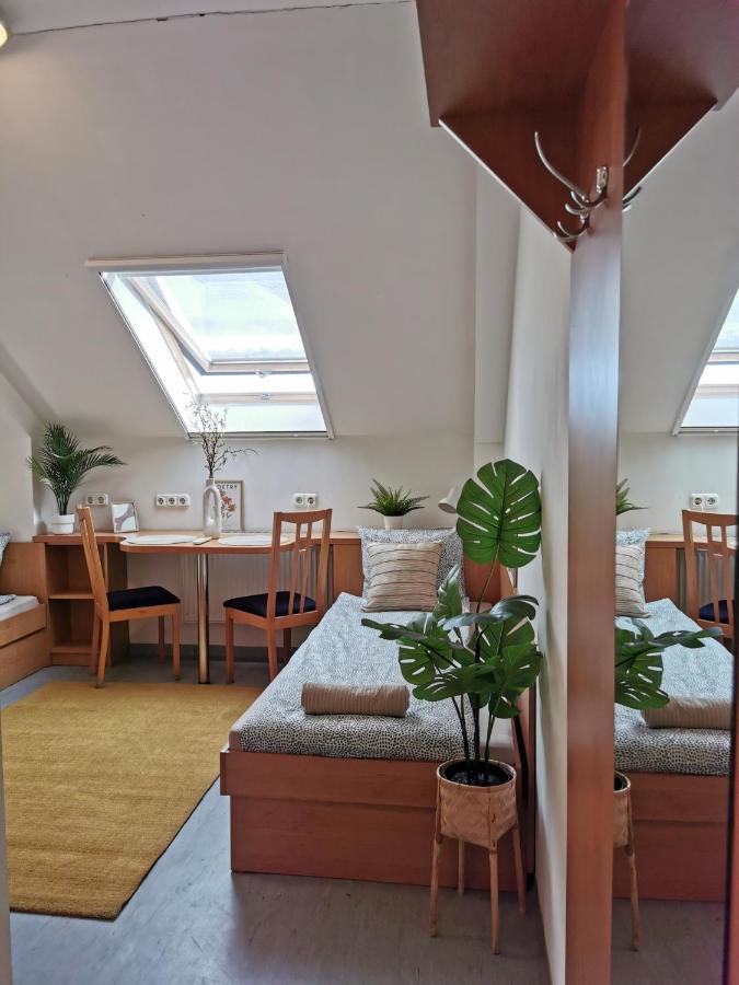 Hid Ifjusagi Szallo Hostel Dunaujvaros Luaran gambar
