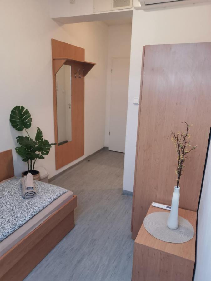Hid Ifjusagi Szallo Hostel Dunaujvaros Luaran gambar