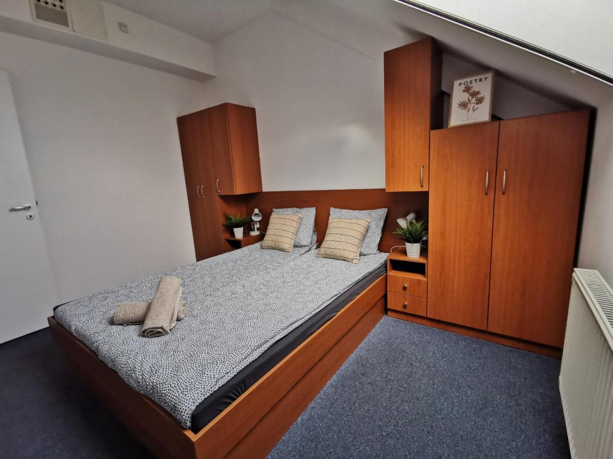 Hid Ifjusagi Szallo Hostel Dunaujvaros Luaran gambar